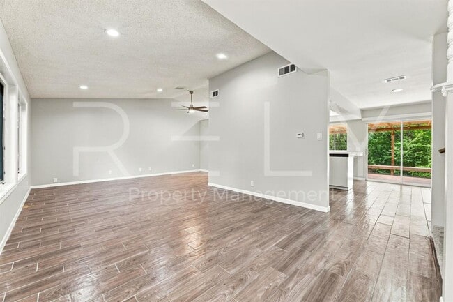 Photo - 2404 Gabriel View Dr