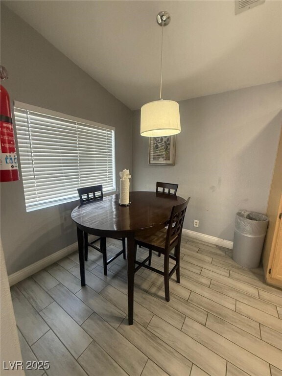 Photo - 745 Gullwing Ln