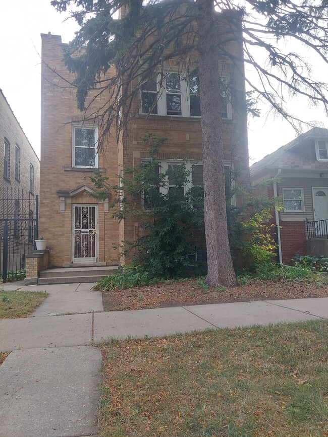 Building Photo - 3848 N Mozart St Unit #1