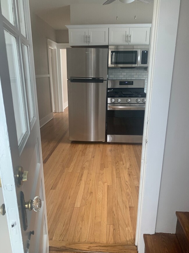 Photo - 122 Pinewoods Ave Unit 2