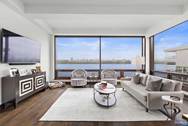 Photo - 9 Somerset Ln Unit 501