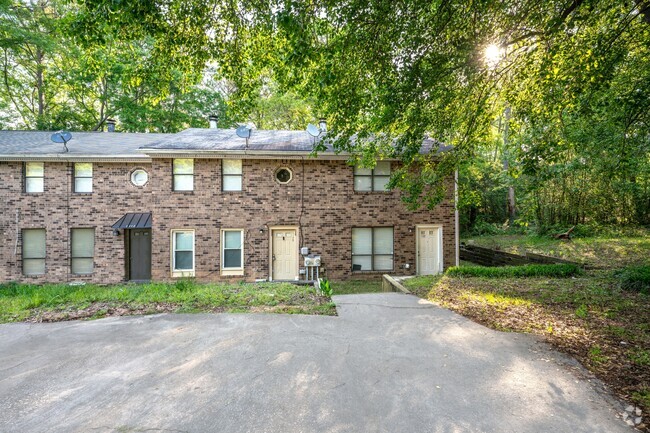 Building Photo - 1120 Windgate Cir NW Rental