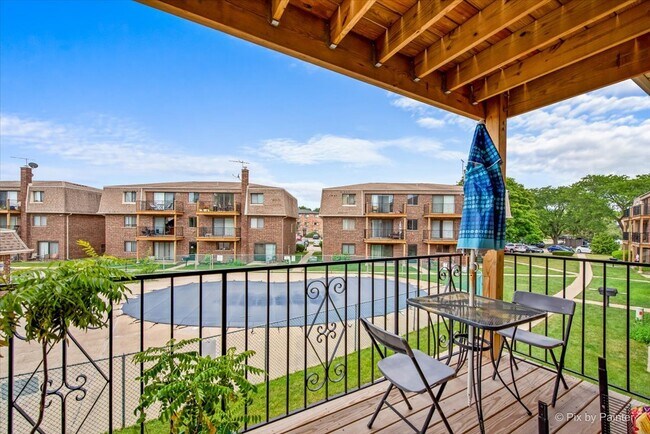 Photo - 1452 Carol Ct Unit 2A