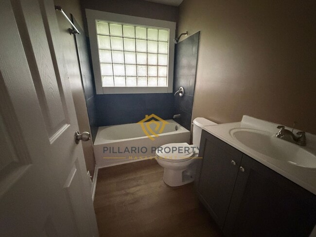 Photo - Audubon Gardens Updated, 3 Bedroom, Ranch Available NOW!