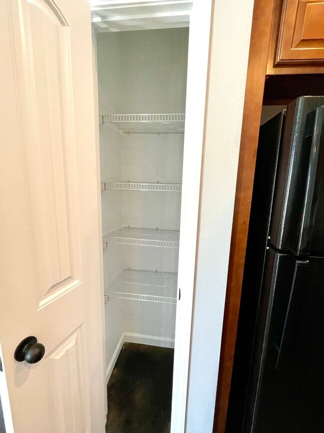 Photo - 3/2 off Richardson Dr. South side of Jonesboro