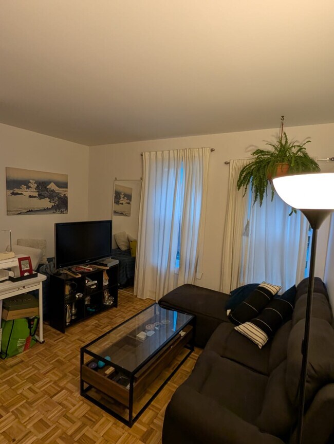 bedroom3 - 4733 Av Palm