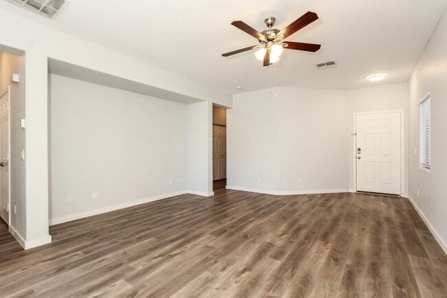 Photo - 44080 W McCord Dr