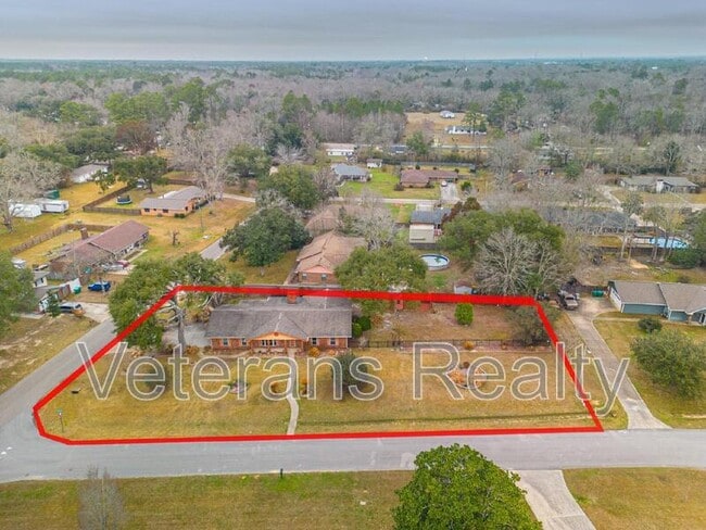 Photo - 16170 Carolyn St