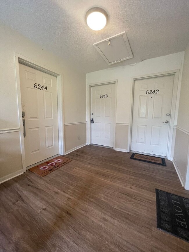 Photo - Rosecroft6246- Unit 1