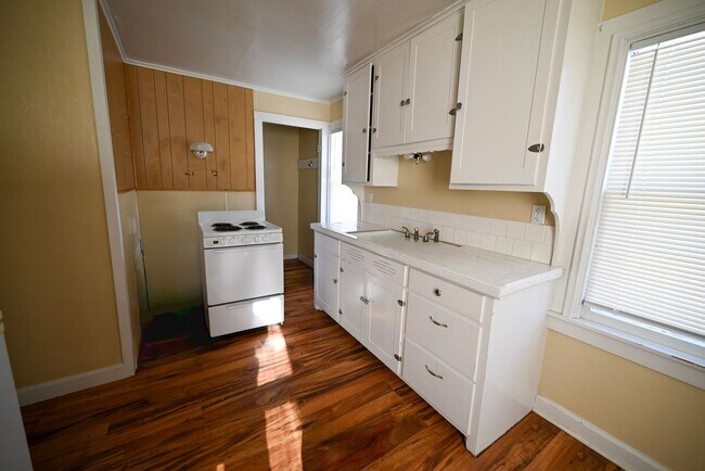 Photo - 1830 Superior Ave - Duplex Unidad 1830.5