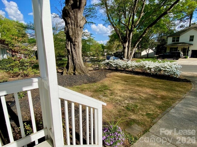 Photo - 1417 Cortland Rd W