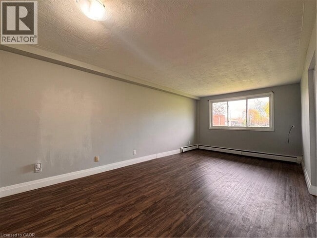 Photo - 141 Linnwood Ave Unit 2
