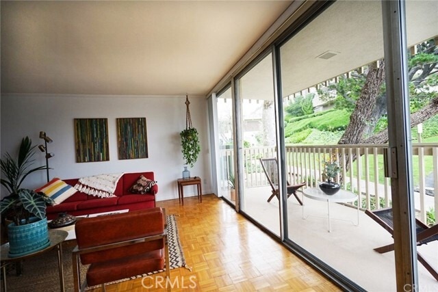 Photo - 6542 Ocean Crest Dr Unidad C114