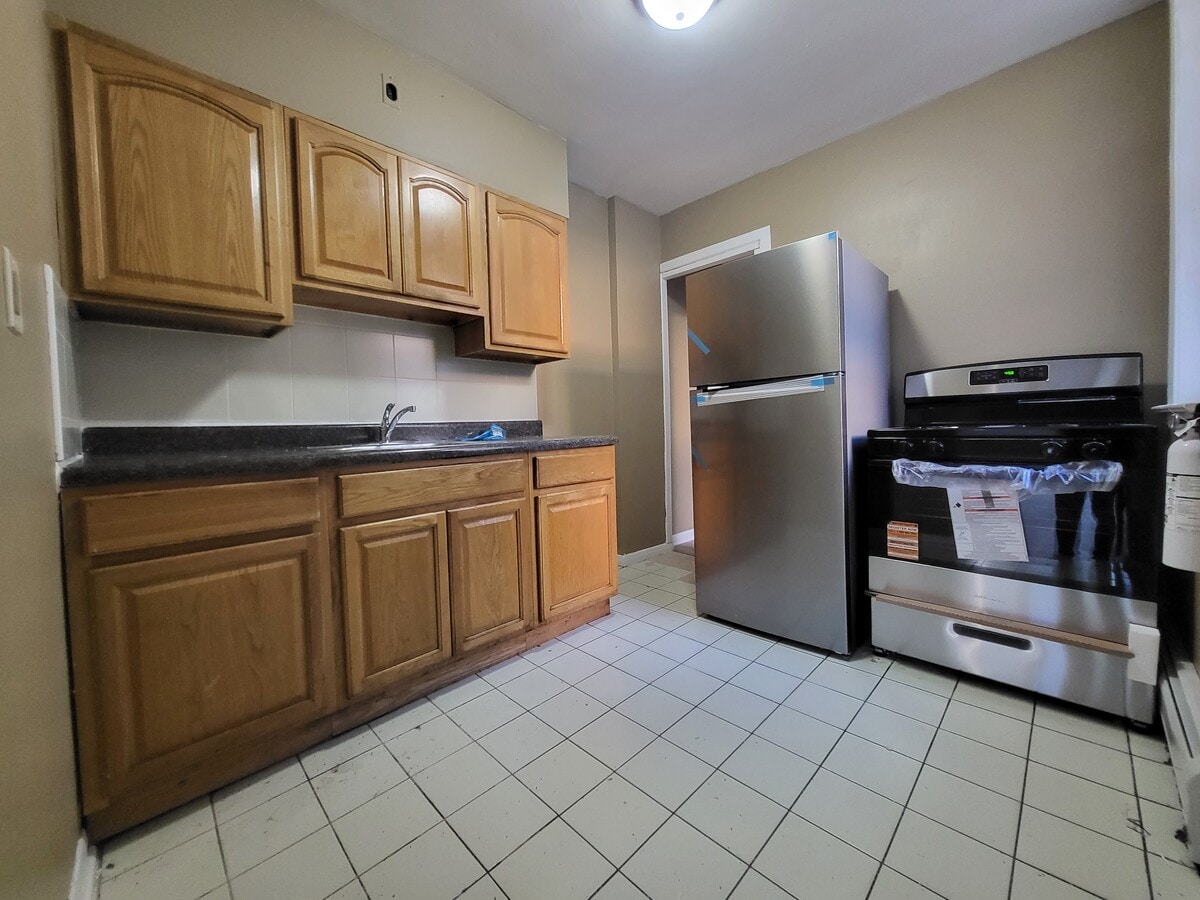 Photo - 388 Monroe St Unidad 388-2 Monroe St