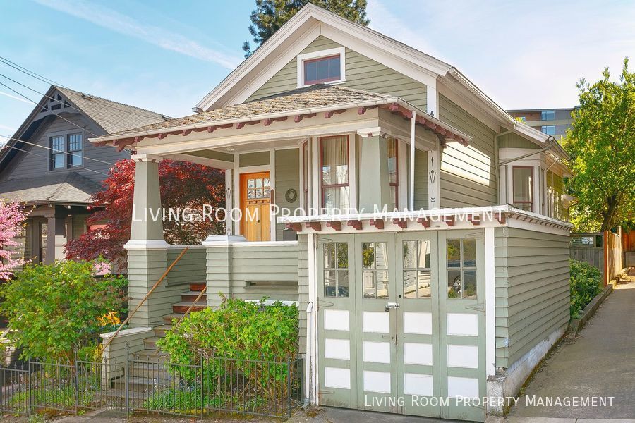 Photo - 642 SW Grant St-