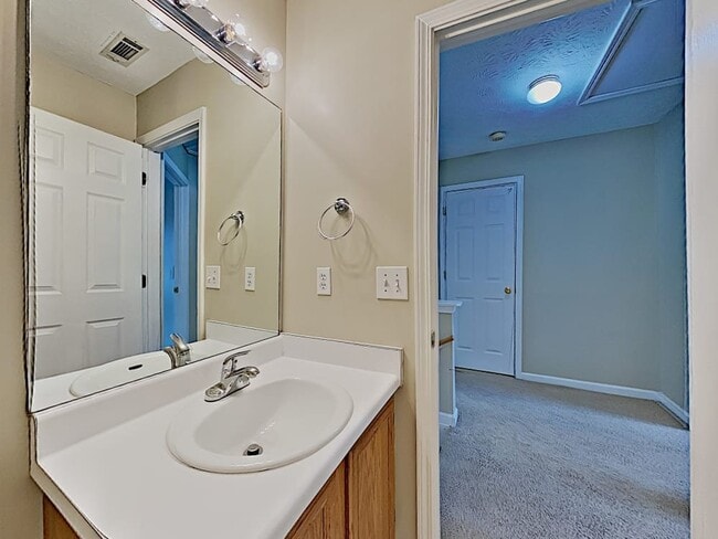 Photo - 3640 Nature Walk Trail SW