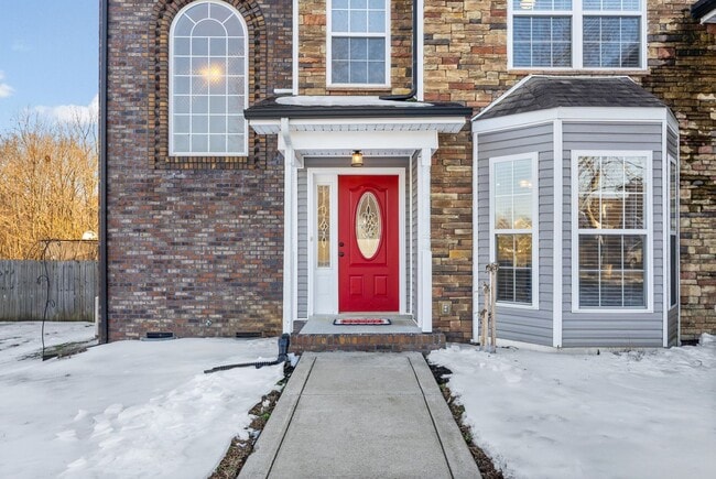 Photo - Pet Friendly Four Bedroom!