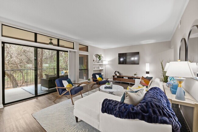 Photo - Nalle Woods of Westlake