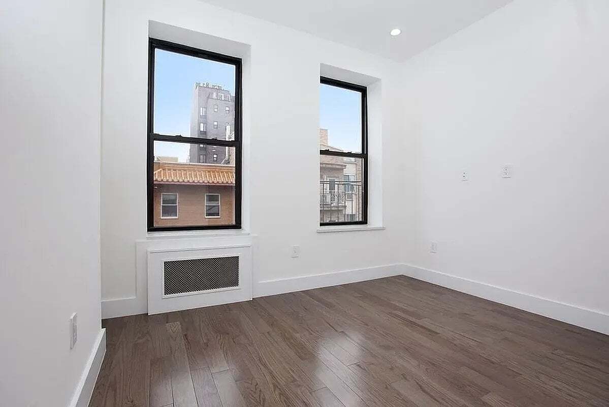 Photo - 19 Eldridge St Unit 13