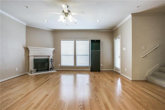 Photo - 2415 Stutz Dr