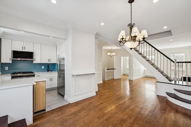 Building Photo - 132 Dodd St