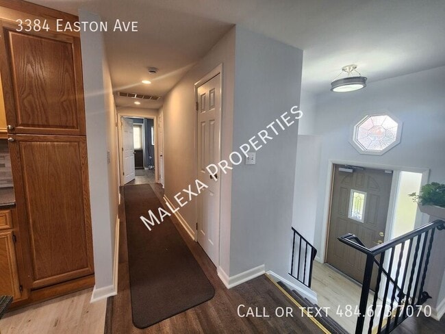 Photo - 3384 Easton Ave