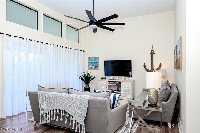 Building Photo - 586 Beachwalk Cir Unit O-305