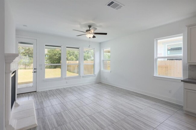 Photo - 182 Yarbrough Dr