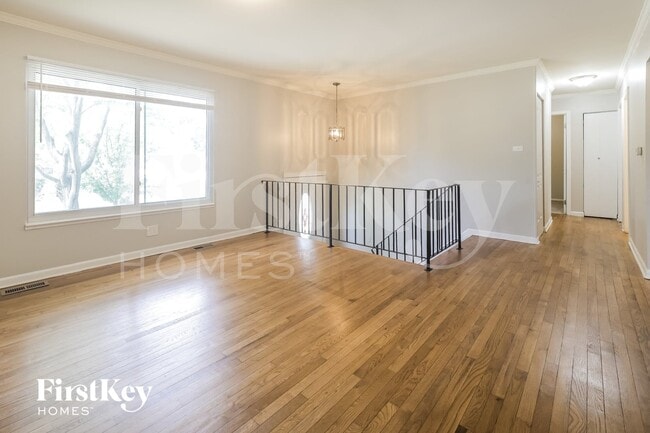 222 Pacific Dr