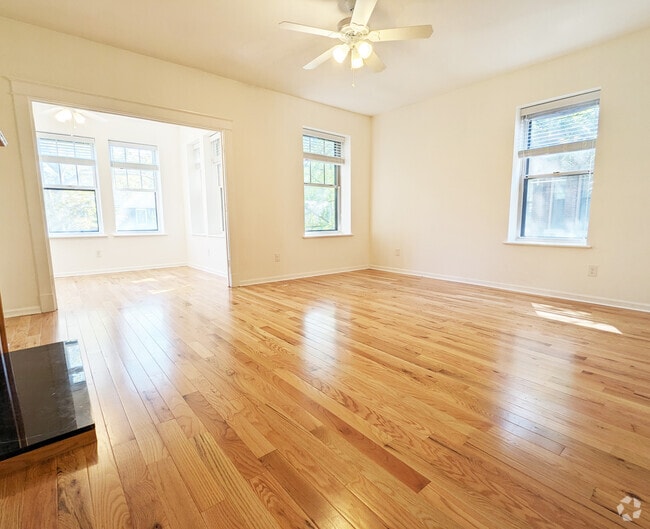 Building Photo - 5803 Waterman Blvd Unit 2W Rental