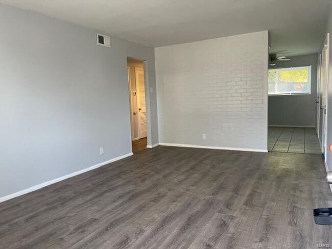 Photo - 3648 Edmundson Rd Unit 3648 Edmundson Road  #1