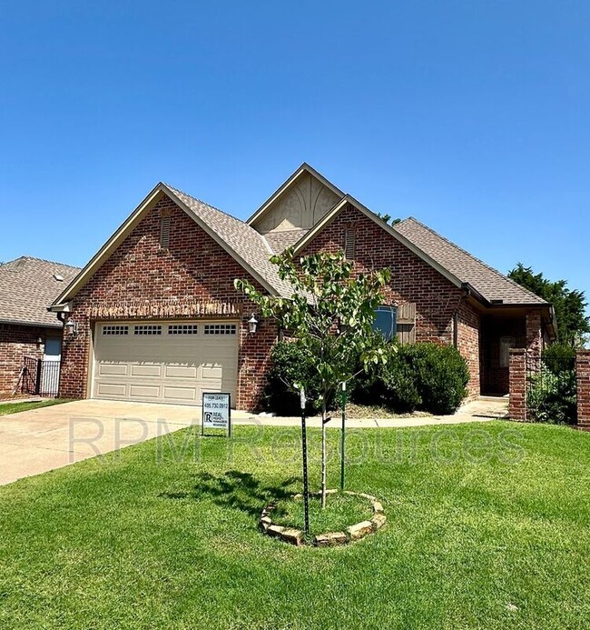 Photo - 3121 SW 136th Terrace