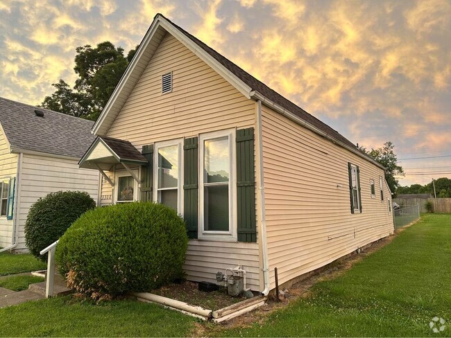 Building Photo - 3308 Forest Ave Rental