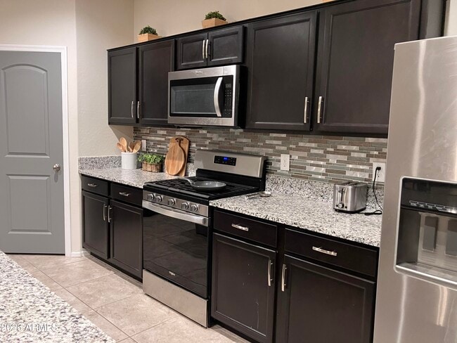 Photo - 30998 W Earll Dr