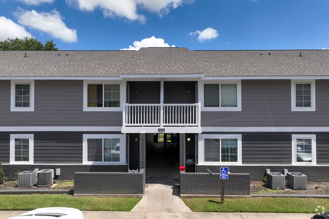 Summer Key Apartments