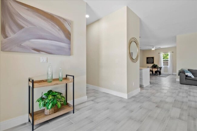 Photo - 818 Foresteria Dr