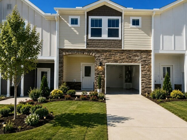 Building Photo - 928 Clearhaven Ln