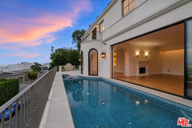 Photo - 1675 Woods Dr