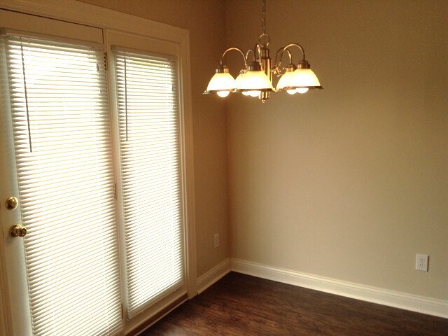 Photo - 11 Sparrow Ln