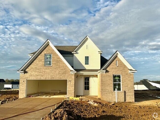 Building Photo - Now Leasing a 4-Bedroom 2.5 Bath Home In O...