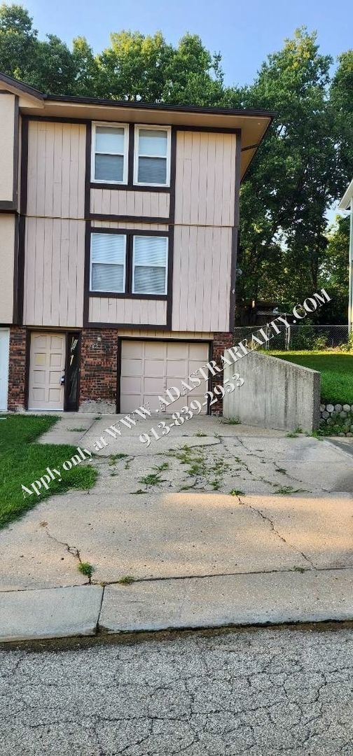 Photo - 2 Bed 1.5 Bath Townhome in Bonner Springs-...