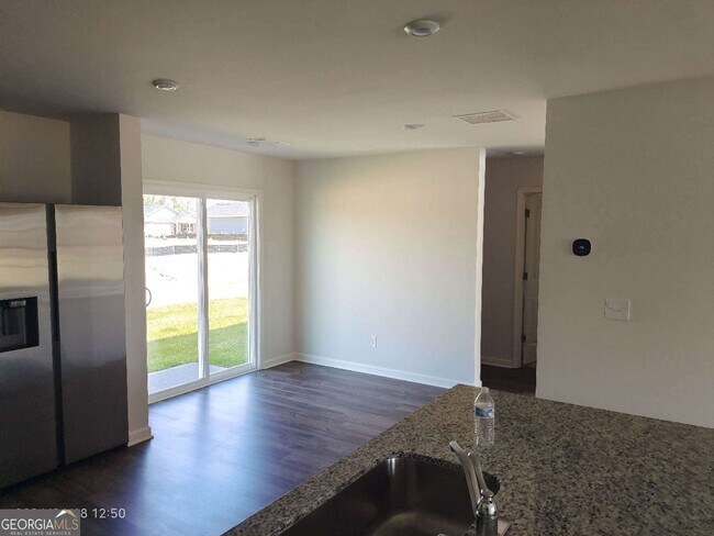 Photo - 622 Tudor St