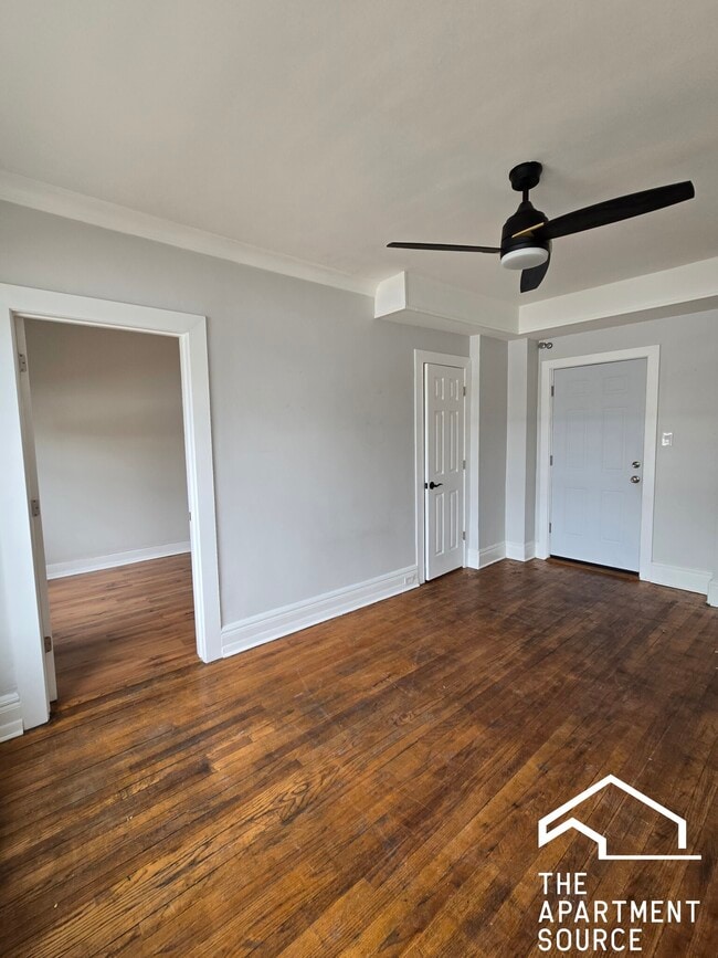 Photo - 3420 W Irving Park Rd Unit 21