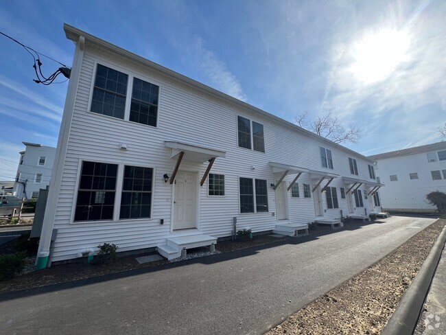 Building Photo - New Star Greenwich, LLC Unit 1 Rental