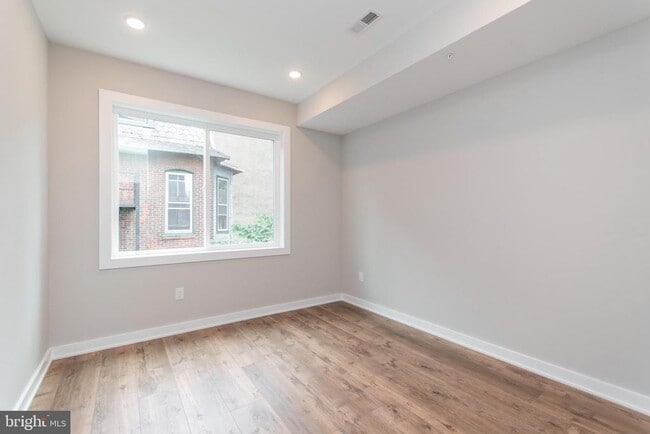 Photo - 437 N 35th St Unit C