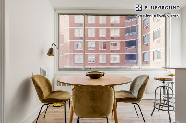 Photo - 490 2nd Ave Unit FL4-ID1062