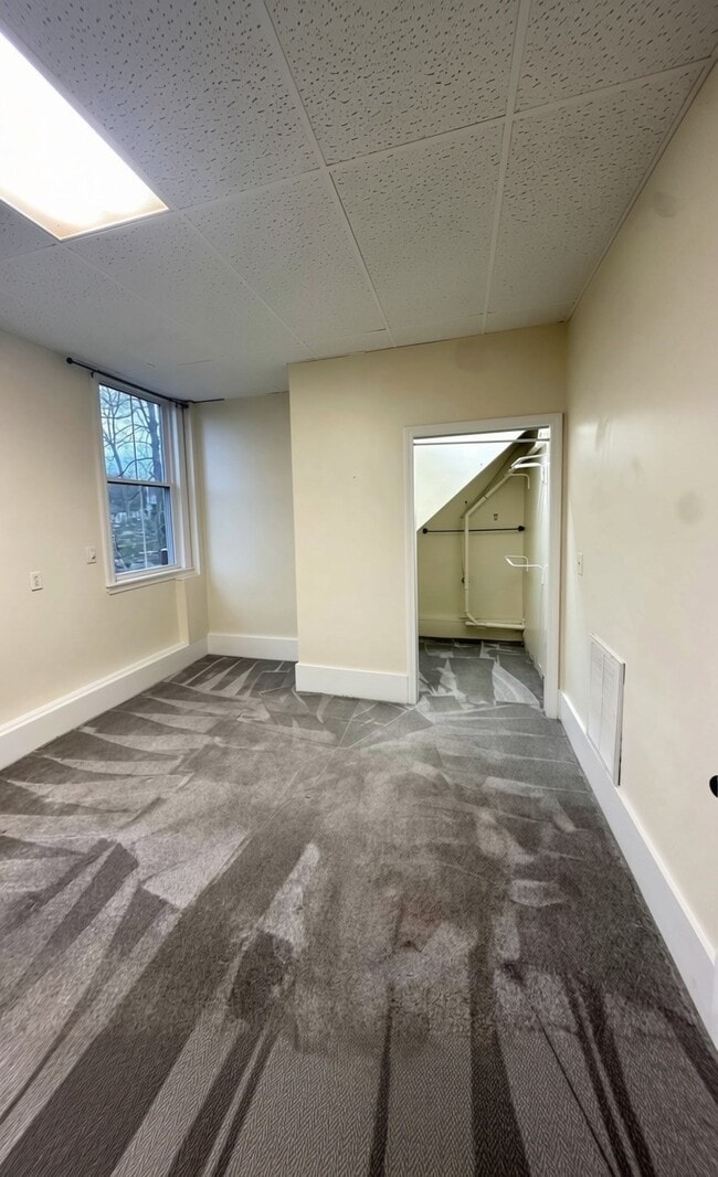 14 West St Unit 1