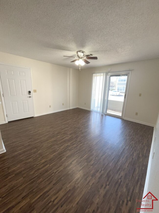 Photo - 430 Oriole Dr Apartment Unit N1
