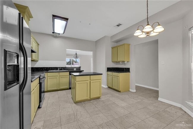 Photo - 2100 Granite Ave