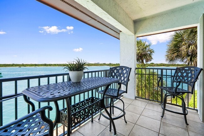 Photo - 1630 Seaway Dr Unit 307